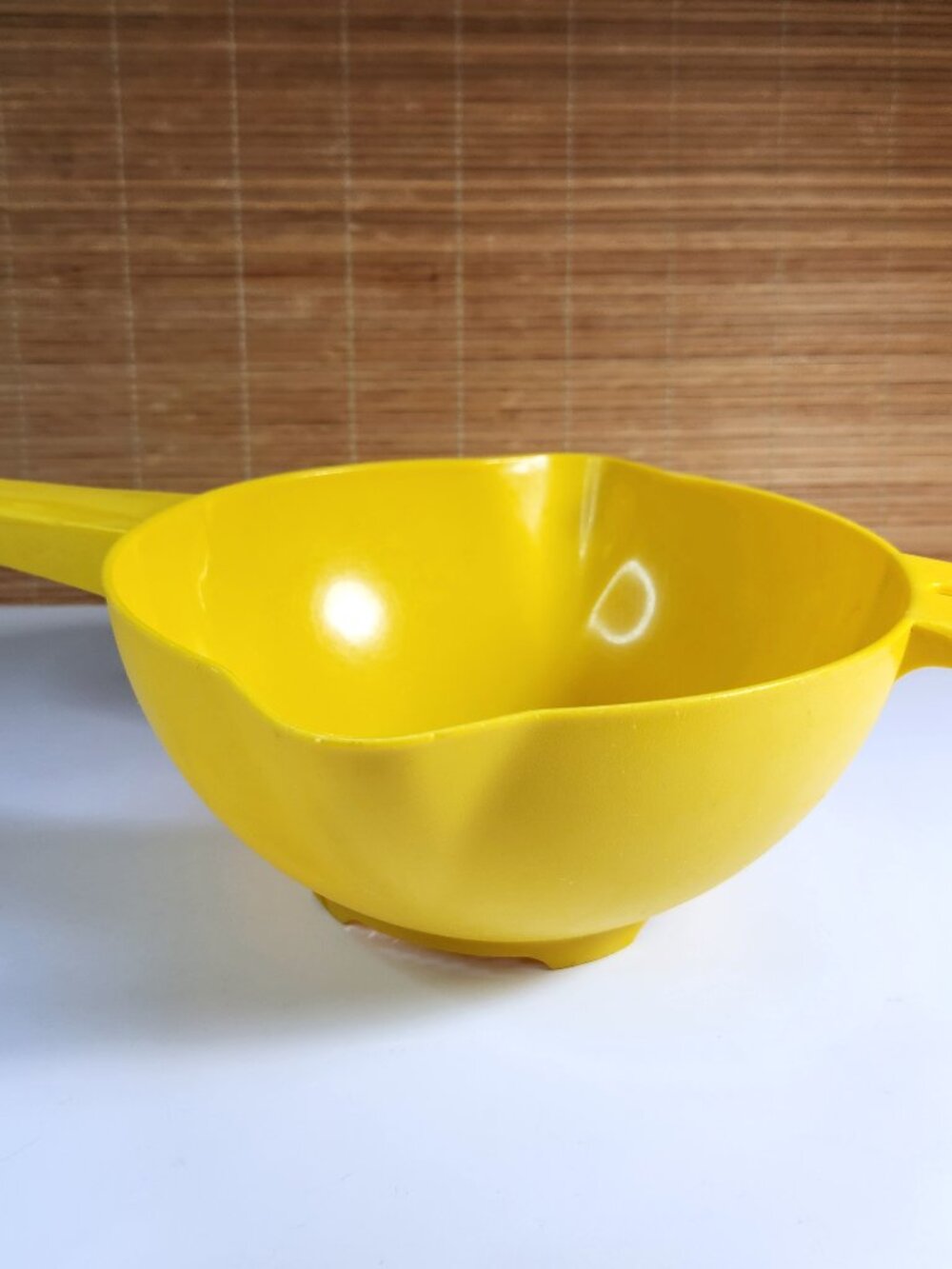 Vintage Tupperware Strainer • Large 1523‑8 Yellow Colander Kitchen Tool Retro